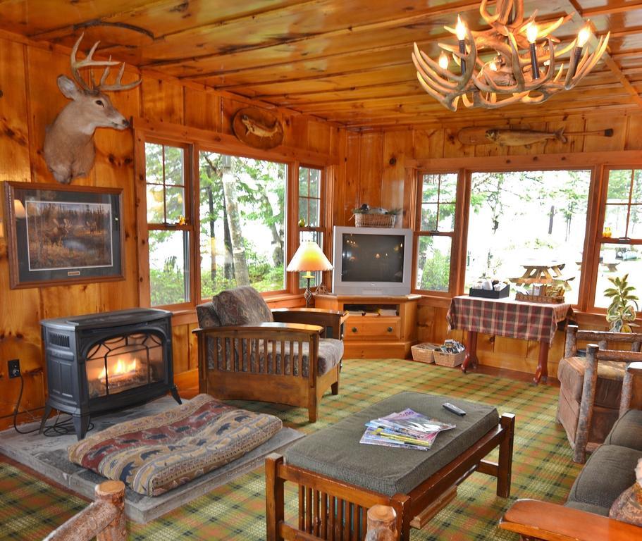 Tall Timber Lodge Pittsburg Екстериор снимка