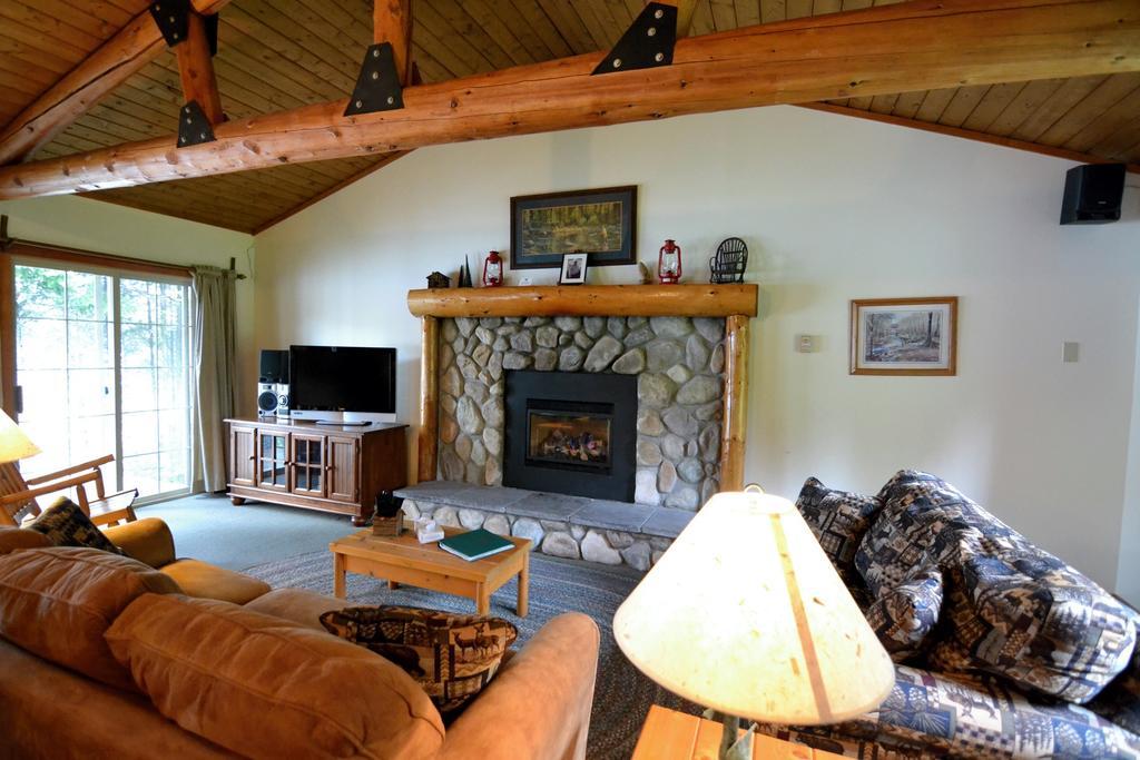 Tall Timber Lodge Pittsburg Екстериор снимка