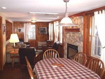 Tall Timber Lodge Pittsburg Екстериор снимка